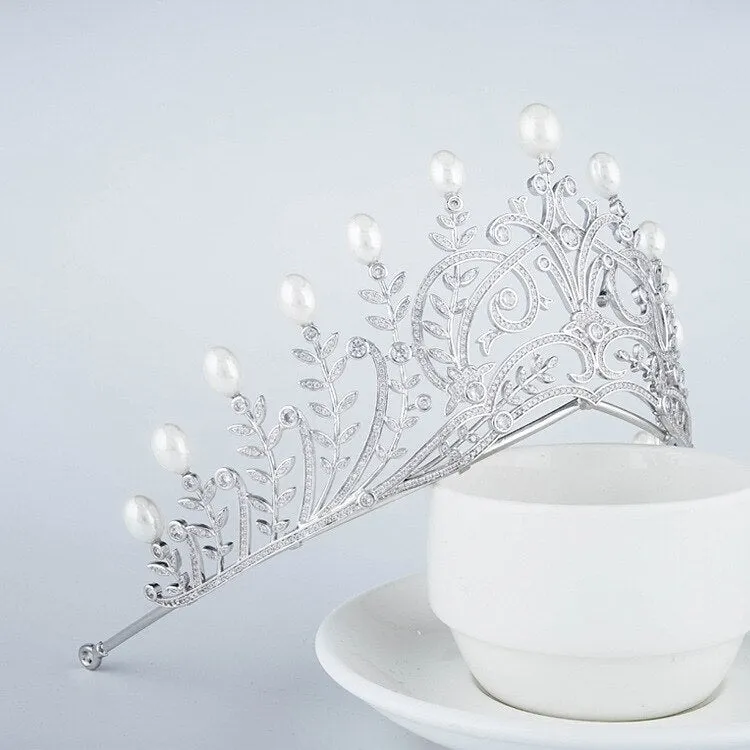 Luxury Vintage Cubic Zirconia Pearl Crown Bridal Wedding Tiara HairJewelry Wedding Dress Accessories TR15080