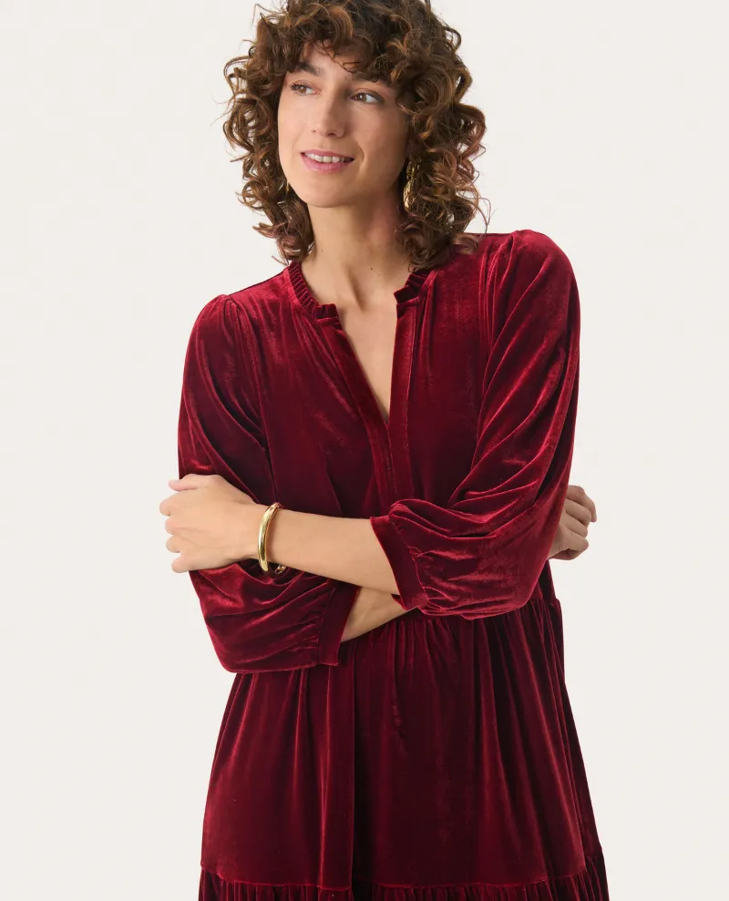 Part Two Viggasa Rhythmic Red Velvet Midi Dress