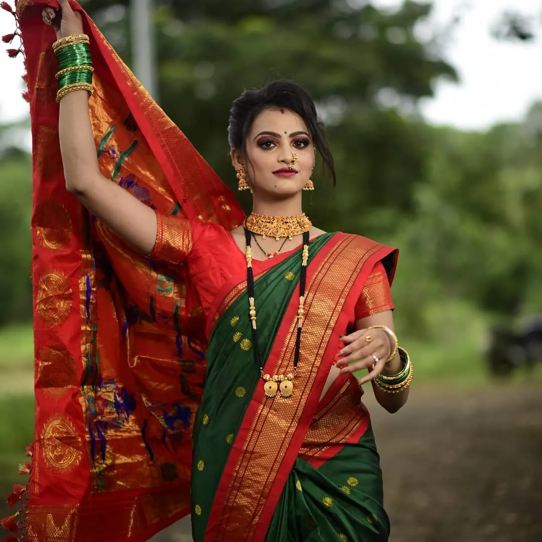 Prettiest Green Paithani Silk Saree With Ethnic Blouse Piece